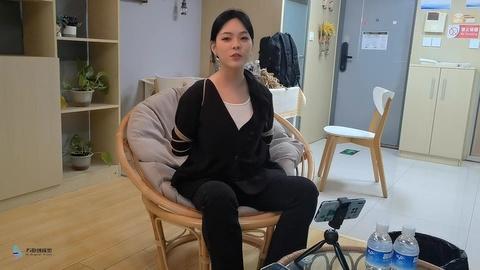 JS梦琪五花大绑放置看电影