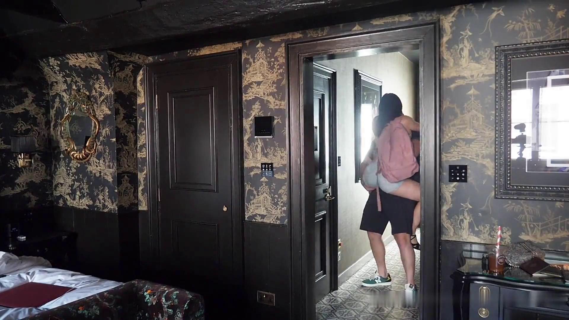 KU_Yiming_Curiosity_上海妹子依鸣_全网首发伦敦性爱高清1080P原版无水印