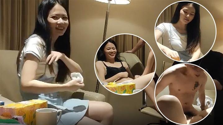 专搞老阿姨冬菇头深夜约了个年轻漂亮的少妇姐姐上门服务真不客气进来又吃又喝的