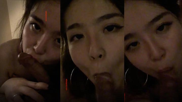 勾引闺蜜男友女神级大学美女趁闺蜜放假回家和她男友偷情自拍正