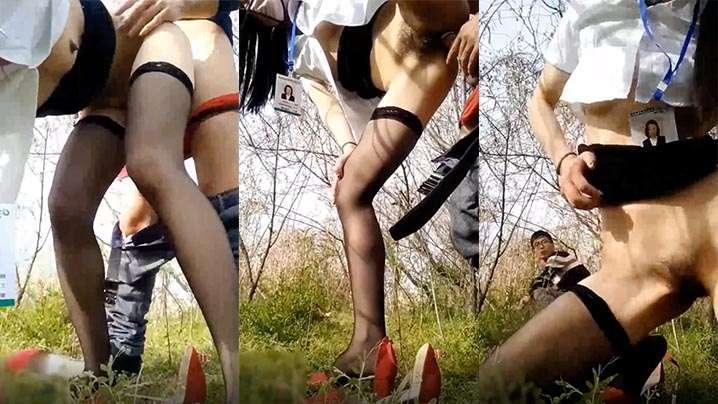 在坟地野战骚货特地找坟地啪啪