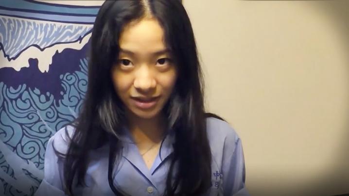 开阳某校无毛B年轻学生妹酷爱大洋屌被外教老师各种调教啪啪啪深喉颜射真牛这么小就玩的如此激情