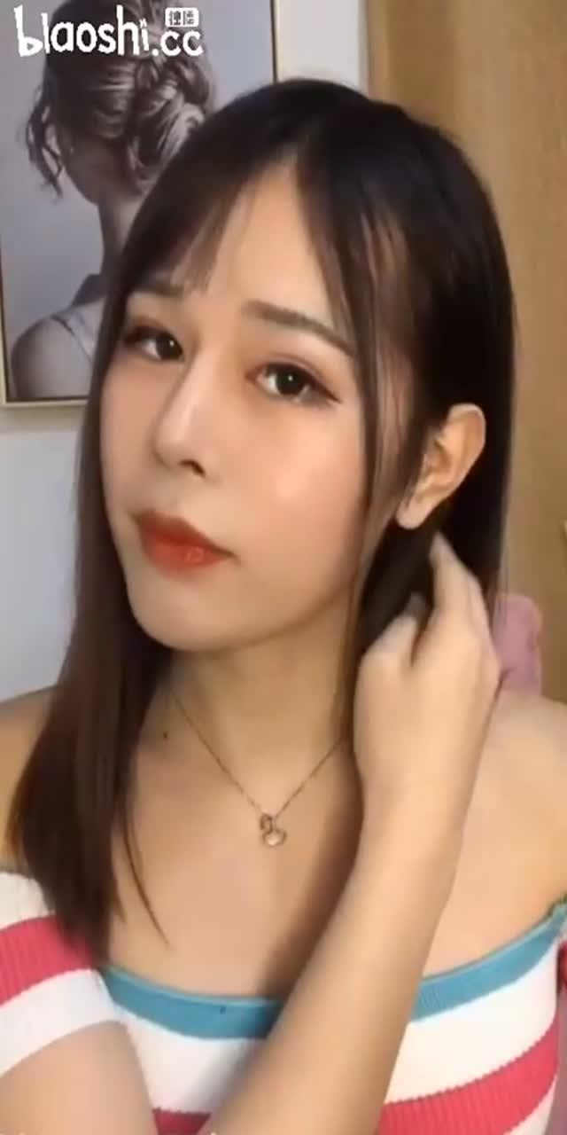 思妮商场大胆露出回家后与花背大哥激情《1》