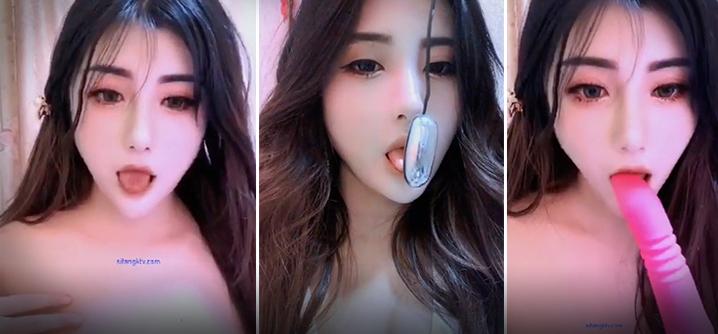抖音风女神-金鑫蔓笙-土豪定制福利流出骚货一个自慰喷水手指抠逼呻吟诱惑