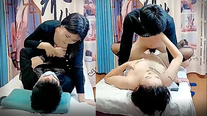 按摩养身会馆骚技师调戏男客户激情啪啪黑丝情趣口交大鸡巴主动上位让小哥玩着奶子抽插中途女友来电话边草逼边说开车