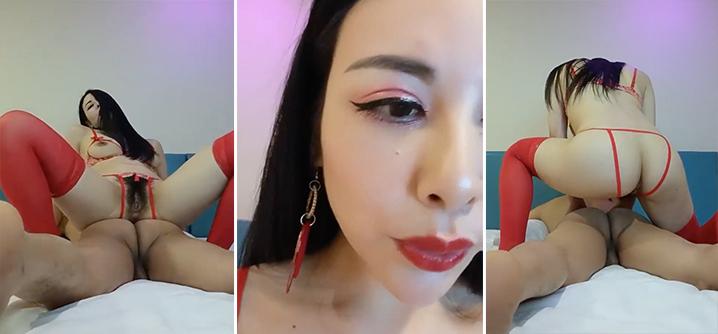 按摩女技师红色开档情趣内衣服务客户胸推口交舔菊花操穴一条龙来瓶营养快线才跟得上