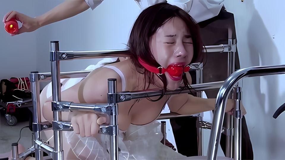 来屁话给我翘起来爸给你弄点香油进子宫