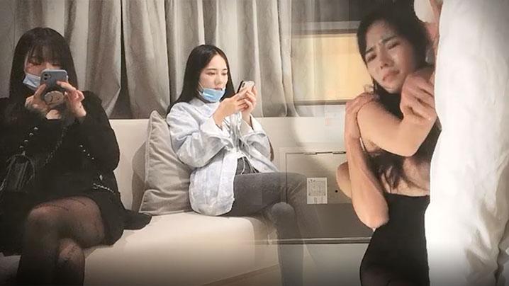 沈先生探花遇到了个非常斯文的小姐姐没想到在床上确实那么的主动还有全方位的胸部按摩服务