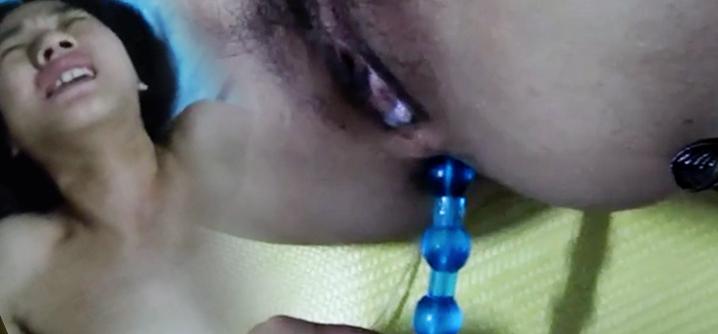 漂亮女友在KTV工作受环境影响变得这么骚体验爆菊的快感