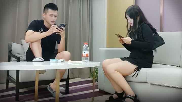牛屌探花暑假赚外快甜美温柔今夜男友不在家害羞腼腆做爱投入物超所值