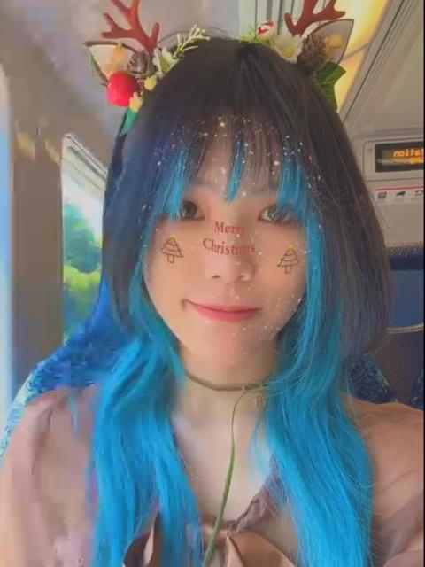 独家万人求成都重度性瘾露出网红下