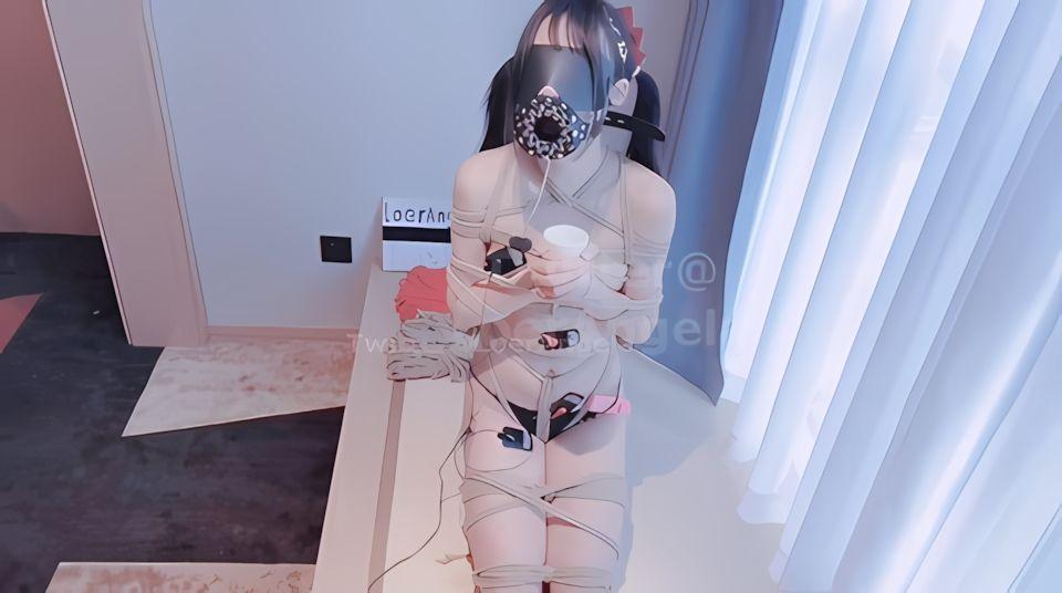 窒物者有个这样被绑着的小可爱等你回家陪你迎接新的一年的到来