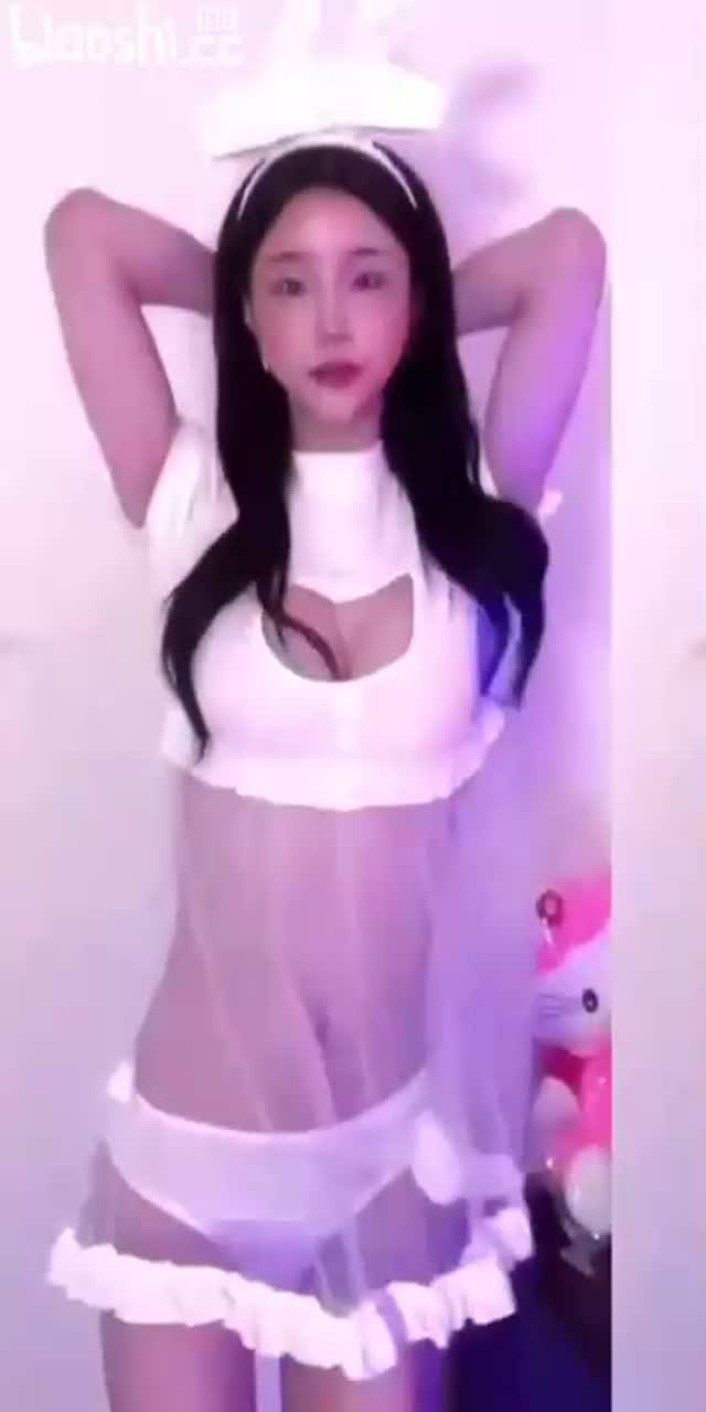 绝色tslin乳首责之3P调教《2》