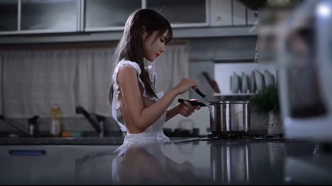 迪丽热巴黑暗中的性爱