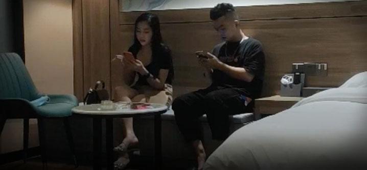 金戈寻梦2600网约极品外围苗条温柔体贴入微翘臀美乳娇俏脸庞激情啪啪撸管佳作